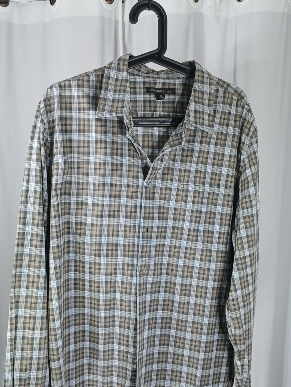 John Varvatos mens Plaid Button-Down cotton Shirt in Brown and Gray